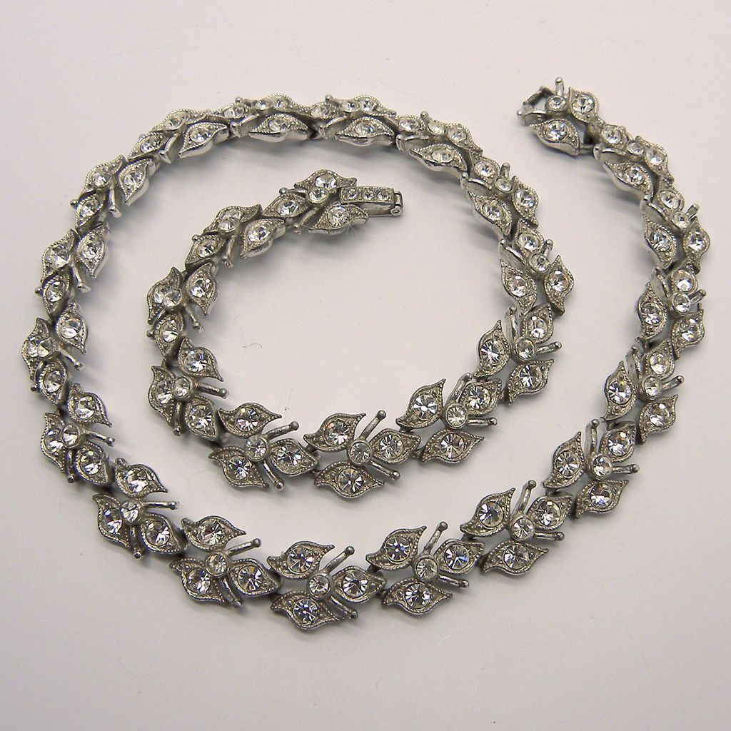 Ora Rhinestone Necklace, Bracelet & Clip Earrings Set Ora Rhinestone Necklace, Bracelet & Clip Earrings Set