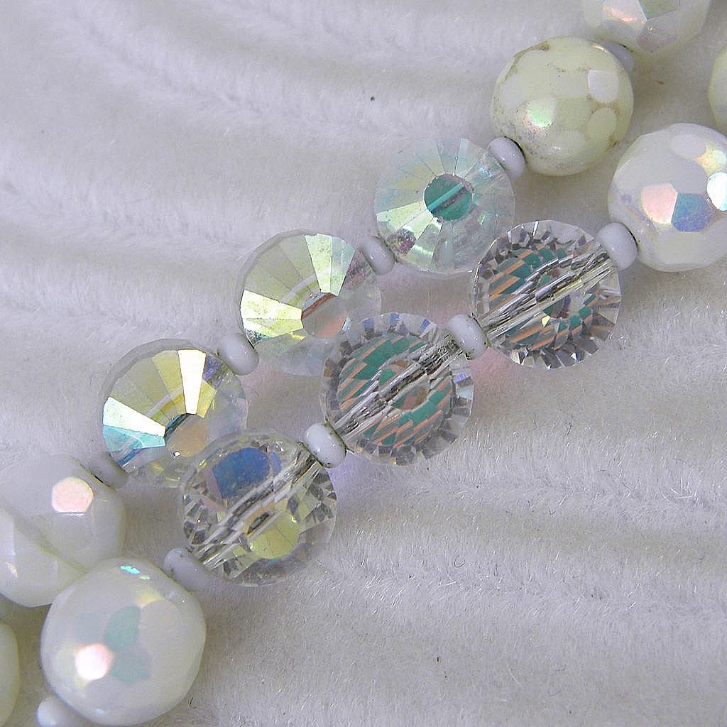 Hobe Crystal & White Beads Necklace Hobe Crystal & White Beads Necklace