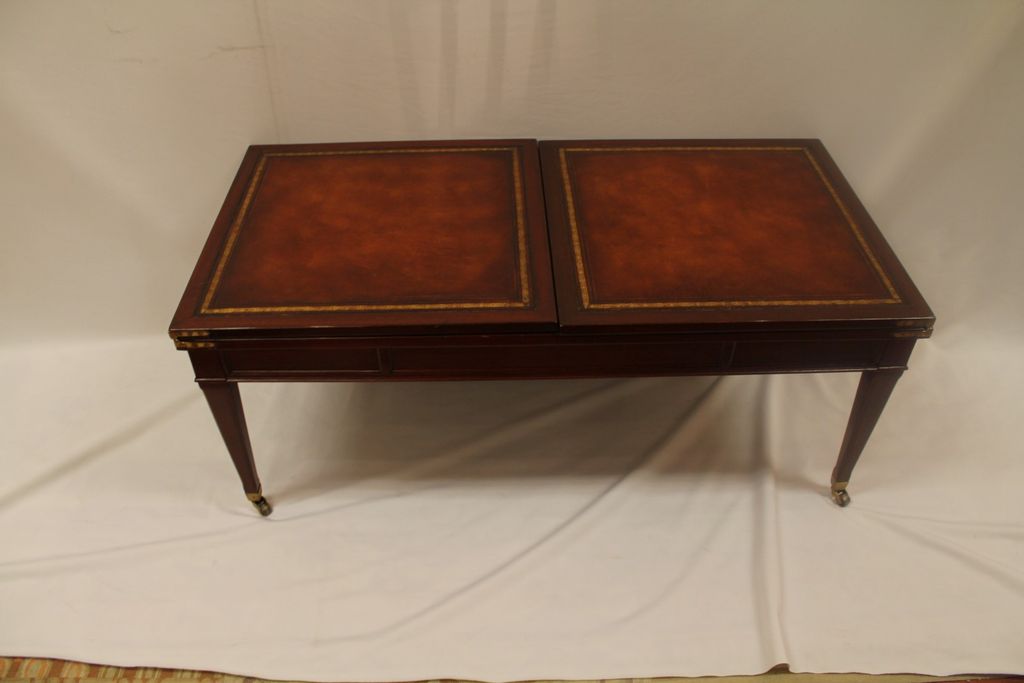 English Style Mahogany Expanding Coffee Table Stamped "Weiman" Circa 1940's English Style Mahogany Expanding Coffee Table Stamped "Weiman" Circa 1940's