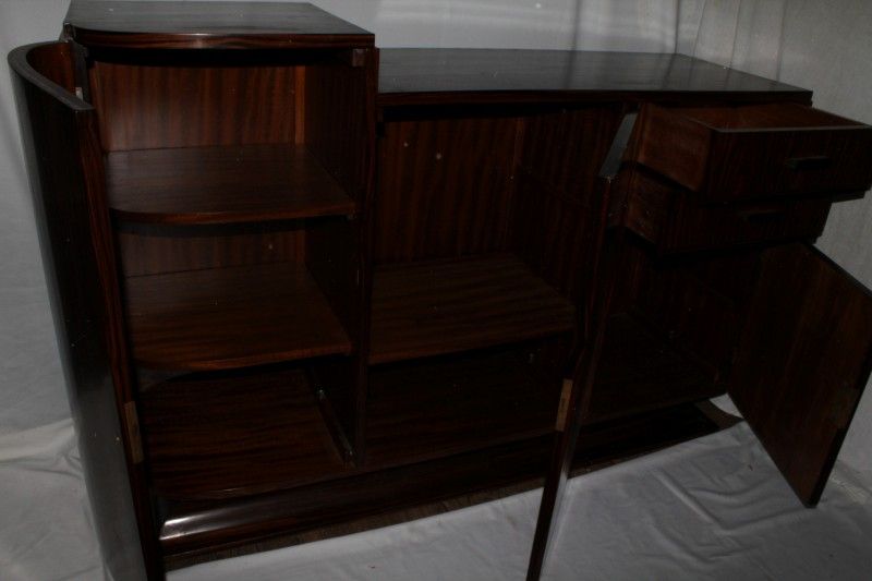 French Art Deco Modern Rosewood Bar, Buffet or Entertainment Cabinet, c.1920's French Art Deco Modern Rosewood Bar, Buffet or Entertainment Cabinet, c.1920's