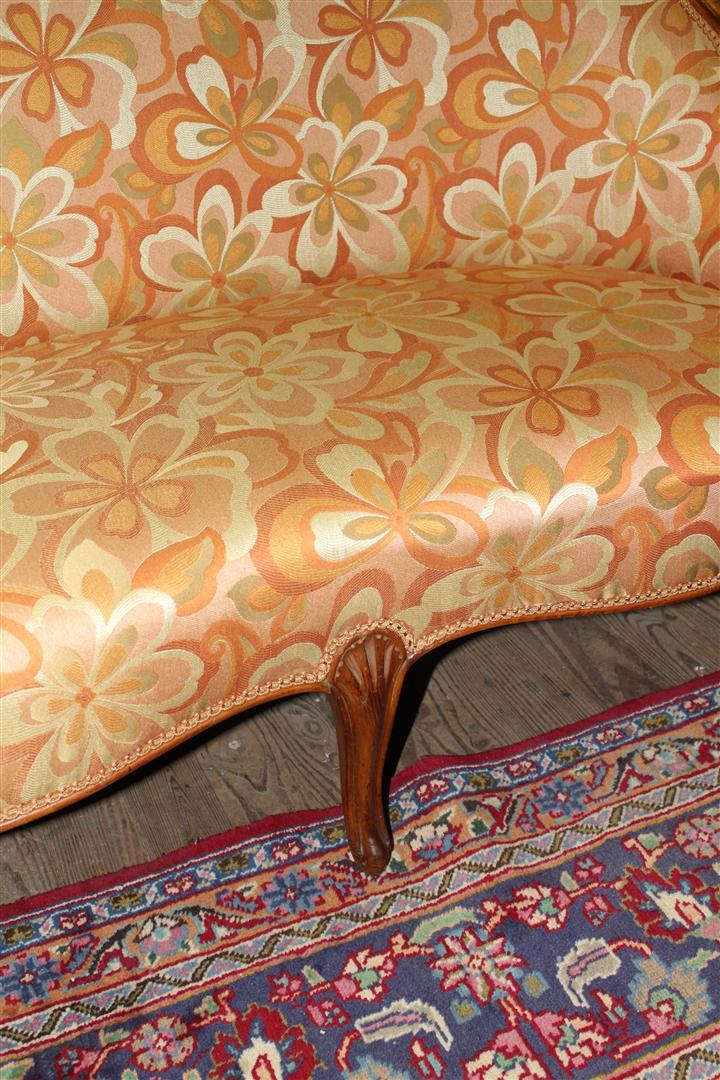French Louis XV Elegant Walnut Loveseat Circa1920s' French Louis XV Elegant Walnut Loveseat Circa1920s'