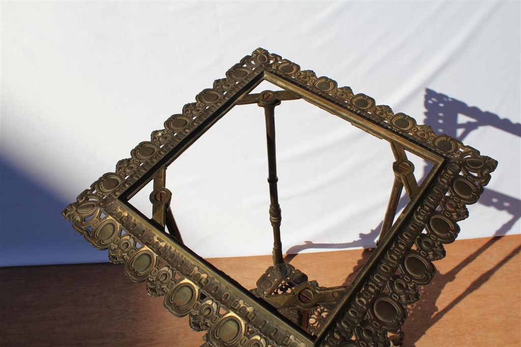 Antique Victorian wrought Iron Onyx Table Plant Stand, Circa 19th Antique Victorian wrought Iron Onyx Table Plant Stand, Circa 19th