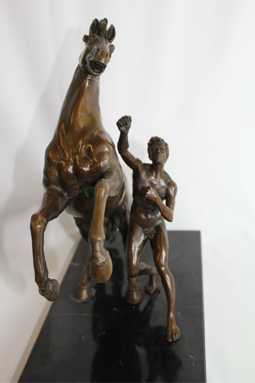 Vintage Pair of Bronze Sculpture of Horses of Marly after Guillaume Coustou Vintage Pair of Bronze Sculpture of Horses of Marly after Guillaume Coustou