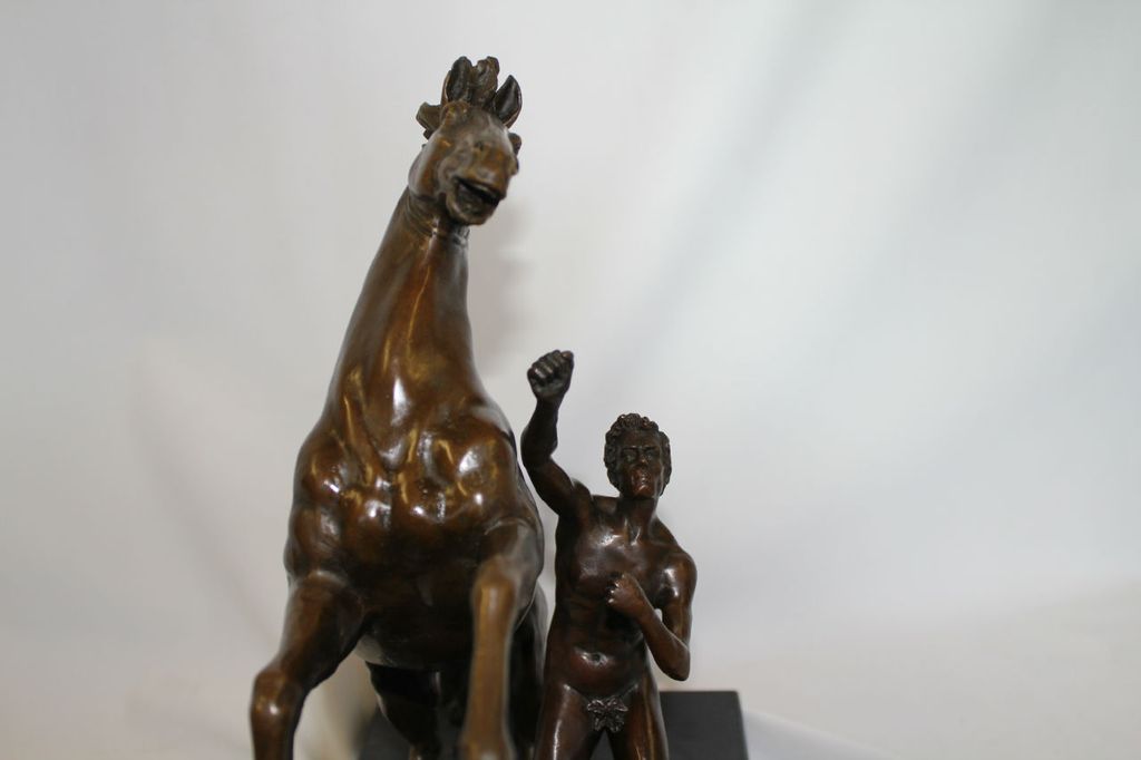 Vintage Pair of Bronze Sculpture of Horses of Marly after Guillaume Coustou Vintage Pair of Bronze Sculpture of Horses of Marly after Guillaume Coustou