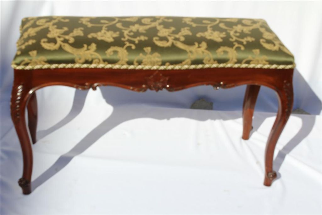 19th French Louis XV Elegant Mahogany Long Bench, Completely Finished 19th French Louis XV Elegant Mahogany Long Bench, Completely Finished