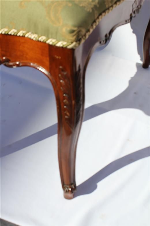 19th French Louis XV Elegant Mahogany Long Bench, Completely Finished 19th French Louis XV Elegant Mahogany Long Bench, Completely Finished
