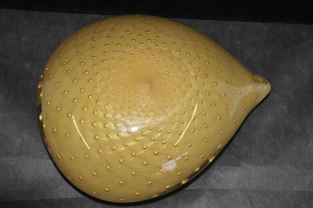 Murano Studio Art Glass Flecked with Gold, 20th Century Murano Studio Art Glass Flecked with Gold, 20th Century