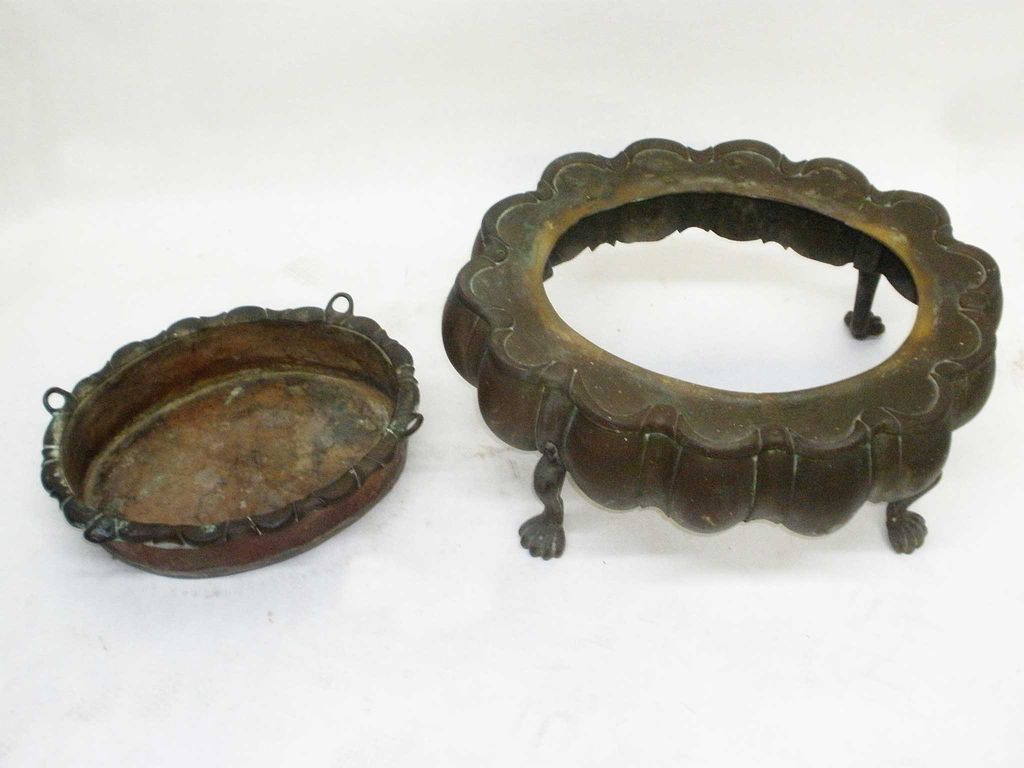 English Bronze Planter w Claw Legs, c. 1850 English Bronze Planter w Claw Legs, c. 1850