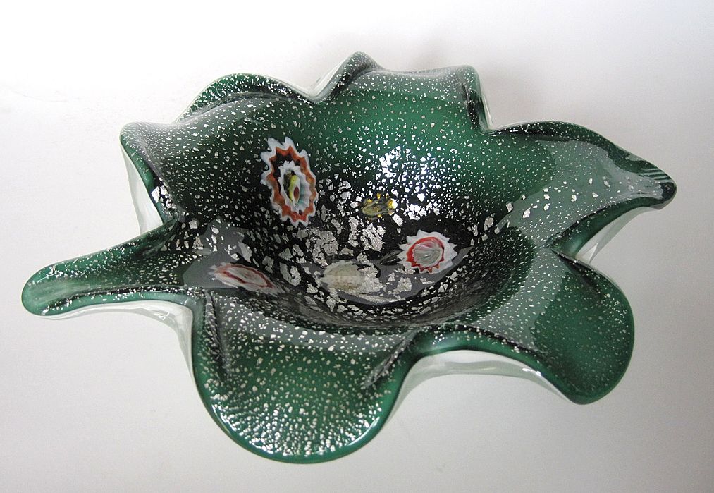 Vintage Murano Large Leaf Bowl Fratelli Toso Canes Vintage Murano Large Leaf Bowl Fratelli Toso Canes