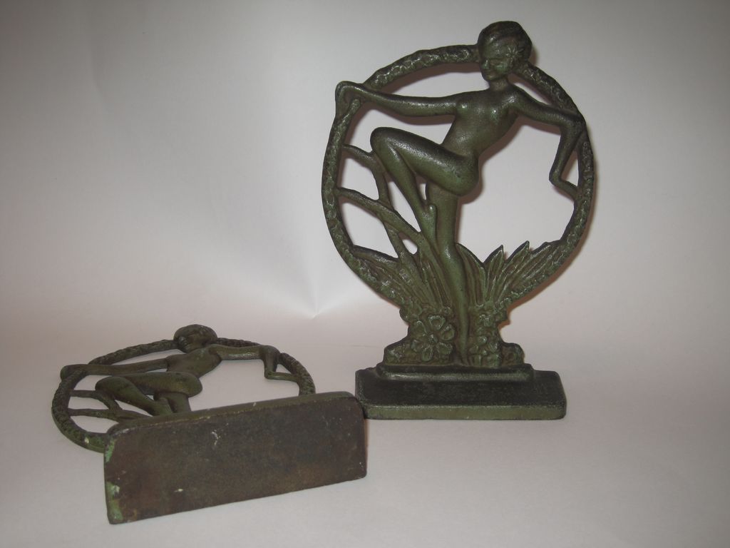 1920s Art Deco Dancing Nude Lady Cast Iron Bookends 1920s Art Deco Dancing Nude Lady Cast Iron Bookends