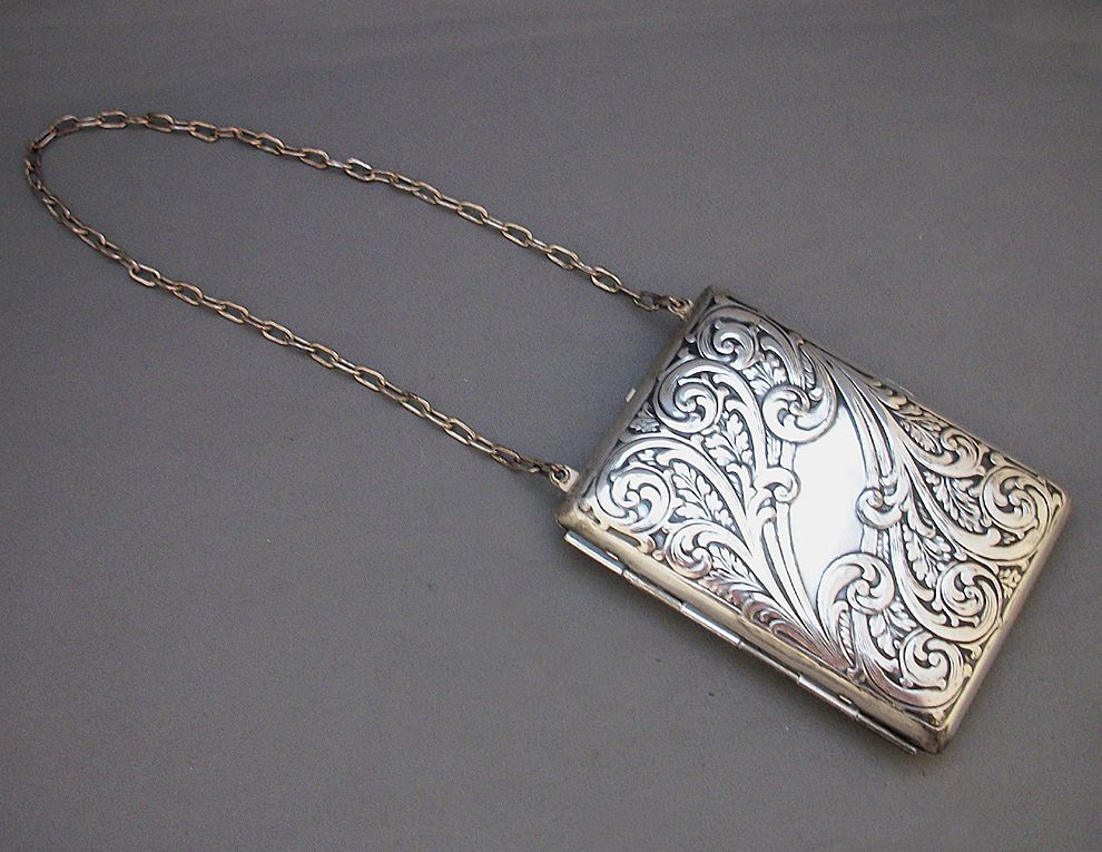 Charming Art Nouveau Ladies Compact - Purse Charming Art Nouveau Ladies Compact - Purse