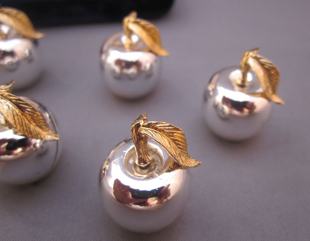 Set of 6 Silver Plate Apple Place Card Holders Set of 6 Silver Plate Apple Place Card Holders