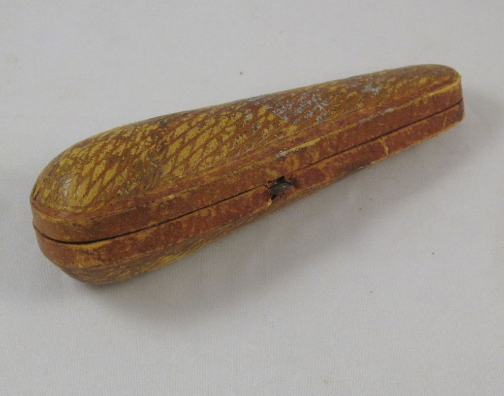 Antique Ladies Meerschaum Cigar & Cigarette Holder Antique Ladies Meerschaum Cigar & Cigarette Holder