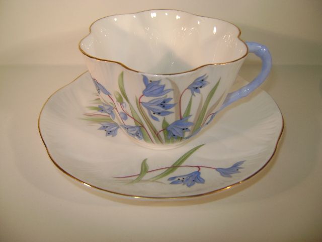 Saucer saucers Blue  from Cup  vintage and Shelley Beautiful and Flowers shelley cups  VINTAGE