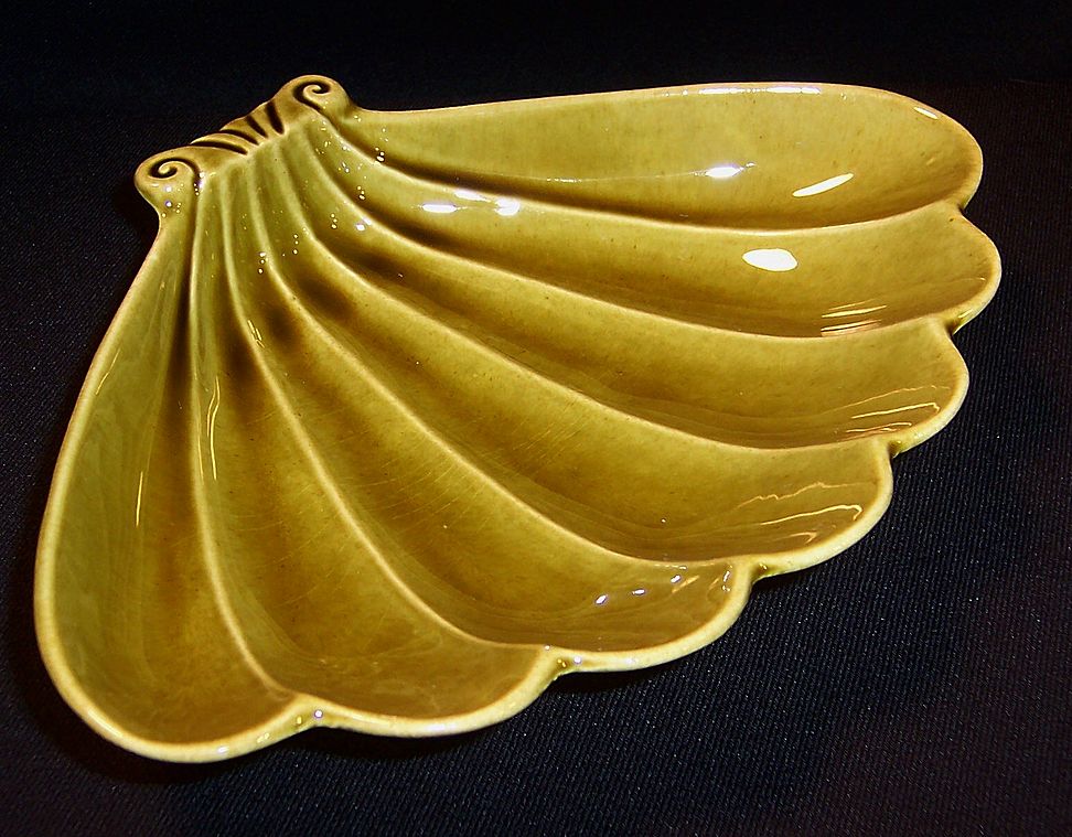 California Pottery Avocado Green Shell Dish California Pottery Avocado Green Shell Dish