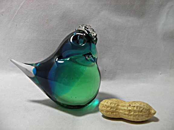 Art Glass Crested Bird Chick in Perfect Condition Art Glass Crested Bird Chick in Perfect Condition
