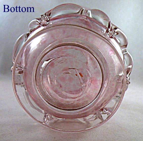 AVeM Murano Pink Soffiati Vase with Bordure Glass Decoration AVeM Murano Pink Soffiati Vase with Bordure Glass Decoration