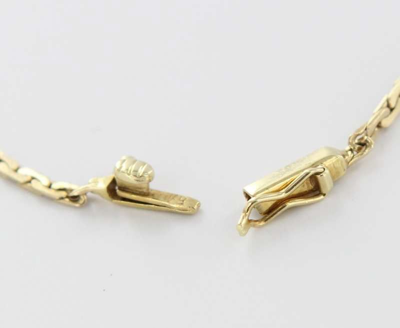 Vintage 14 Karat Yellow Gold Diamond Jade Pendant Necklace Fine Estate Jewelry Used Vintage 14 Karat Yellow Gold Diamond Jade Pendant Necklace Fine Estate Jewelry Used