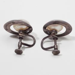 Vintage Estate Designer Mikimoto Button Pearl Silver Earrings Fine Old Heirloom Pre Owned Used Jewelry Vintage Estate Designer Mikimoto Button Pearl Silver Earrings Fine Old Heirloom Pre Owned Used Jewelry