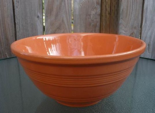 Pacific Pottery Los Angeles California Large Vintage 1930s Peach #9R Hostessware Mixing Bowl 10 3/4" Pacific Pottery Los Angeles California Large Vintage 1930s Peach #9R Hostessware Mixing Bowl 10 3/4"