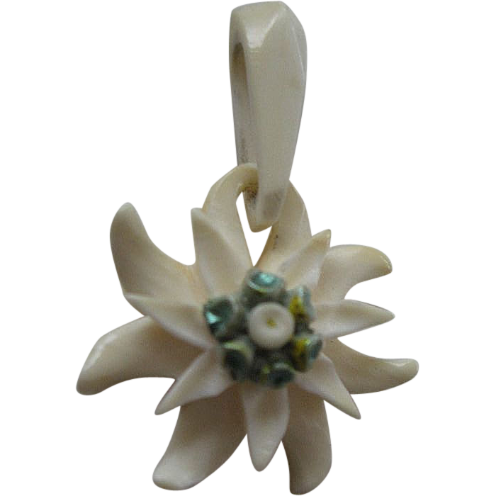 Ivory Pendant-hand Carved Ivory Pendant-hand Carved