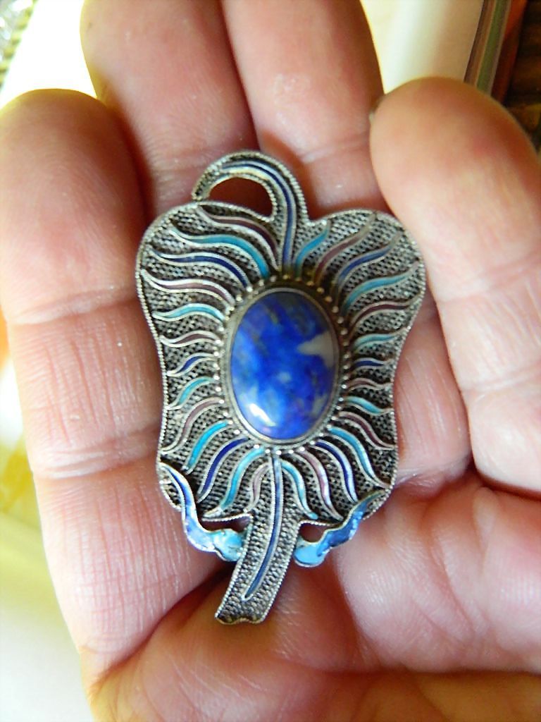 Enameled Chinese silver pin- lapis stone Enameled Chinese silver pin- lapis stone