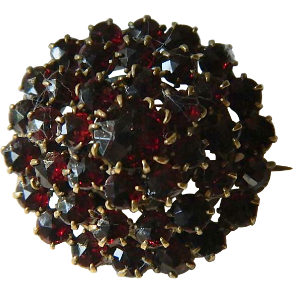 Victorian era- Garnet pin Victorian era- Garnet pin
