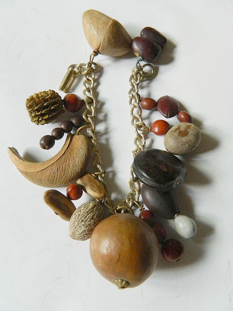 Bracelet- Made with seeds-nuts Bracelet- Made with seeds-nuts