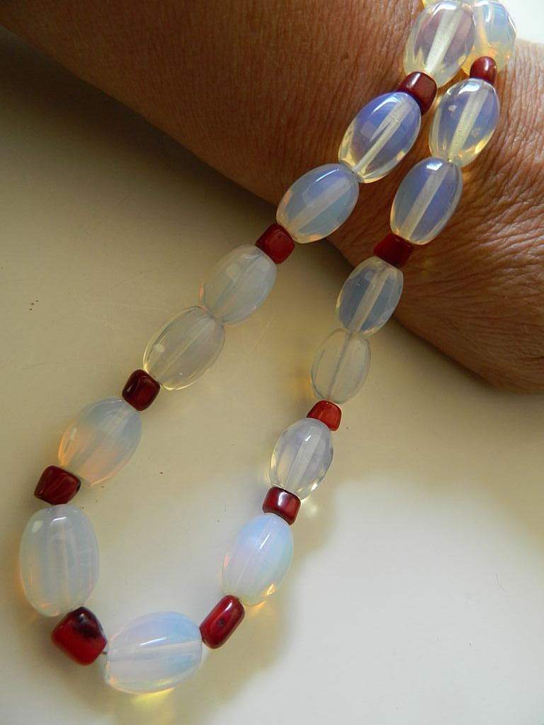 Italian made- Glass bead necklace Italian made- Glass bead necklace