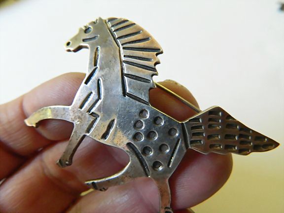 Sterling- engraved prancing Horse -Pin Sterling- engraved prancing Horse -Pin