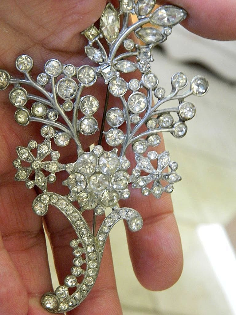 Fabulous- vintage "Pot metal" with stones Pin Fabulous- vintage "Pot metal" with stones Pin