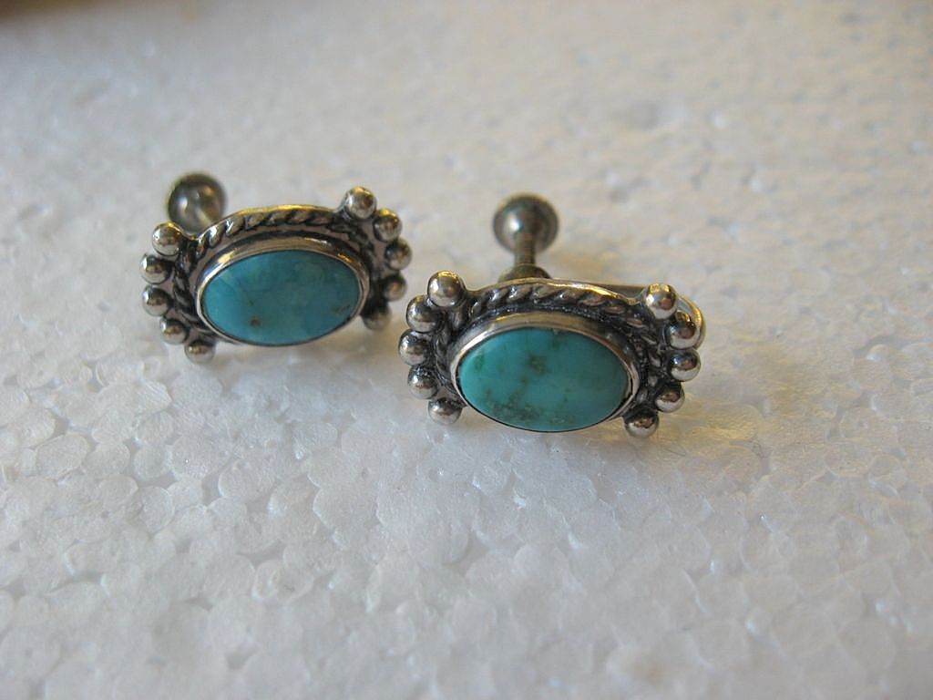 Native American silver with Turquoise -earrings Native American silver with Turquoise -earrings