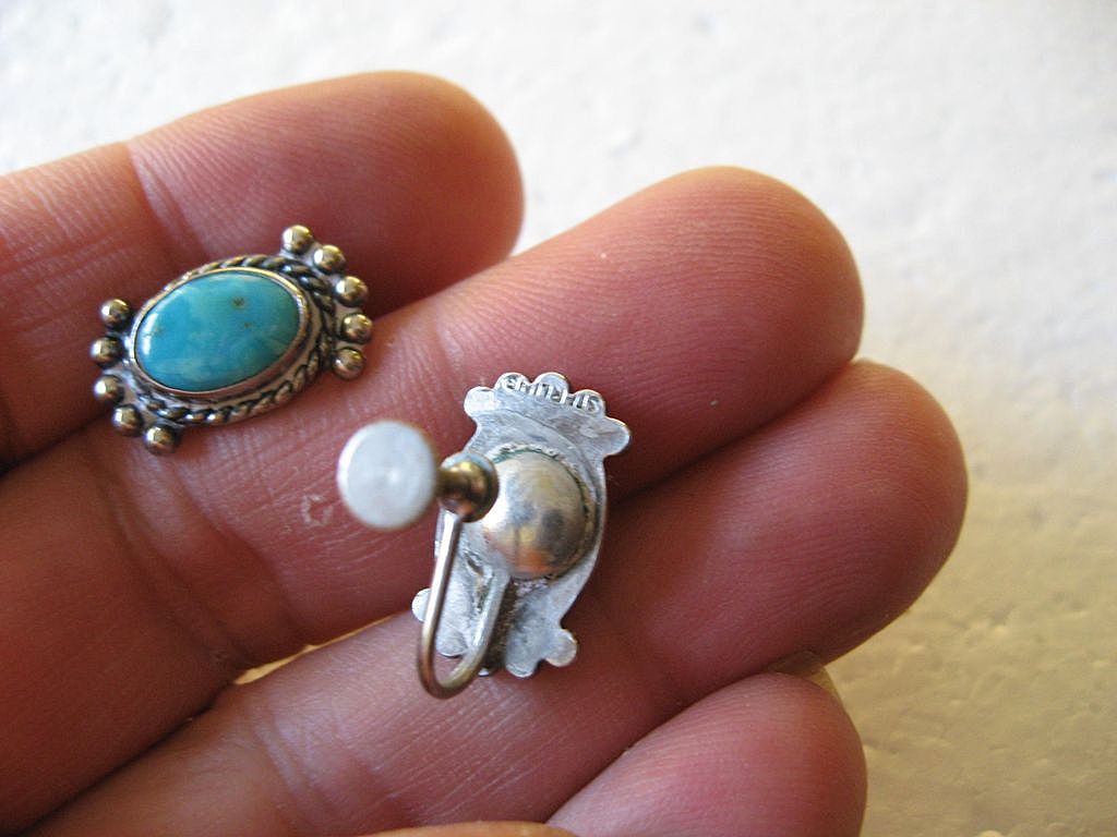 Native American silver with Turquoise -earrings Native American silver with Turquoise -earrings