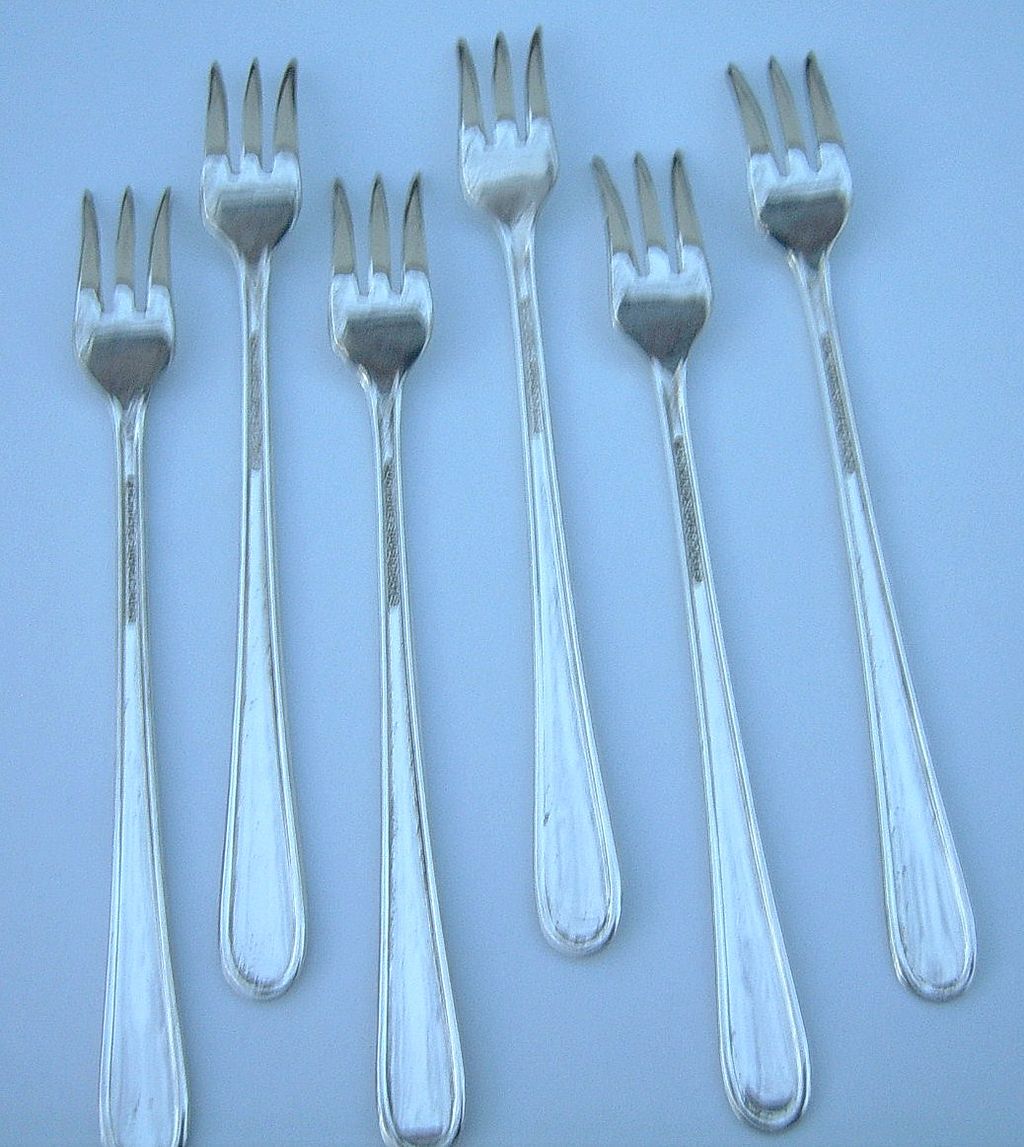 Six Vintage Fortune Silver Plate Seafood or Cocktail Forks Six Vintage Fortune Silver Plate Seafood or Cocktail Forks