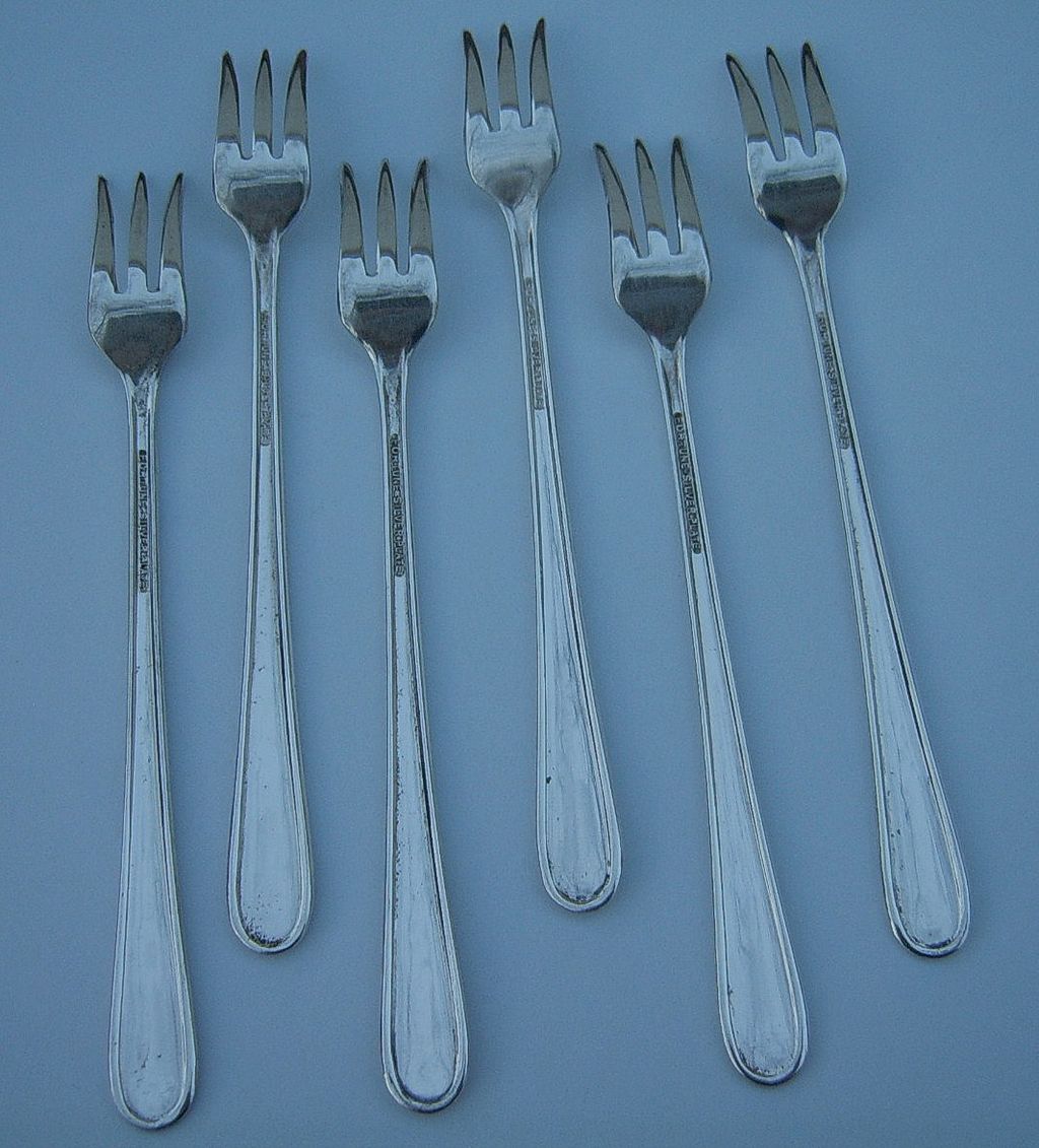 Six Vintage Fortune Silver Plate Seafood or Cocktail Forks Six Vintage Fortune Silver Plate Seafood or Cocktail Forks