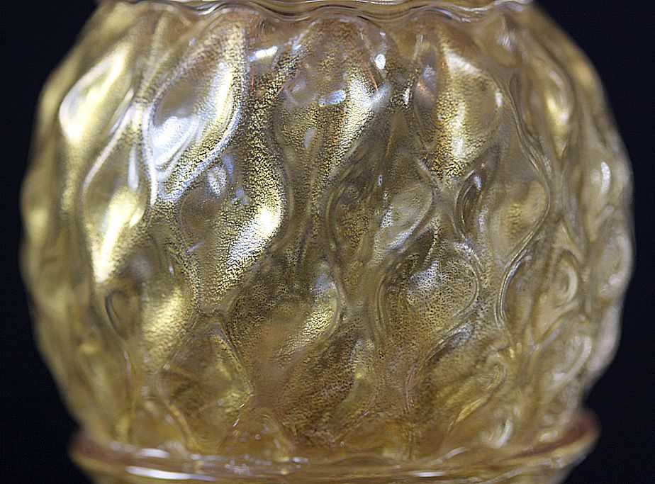 Cenedese Venetian Style Centerpiece by Flavio Barbini Cenedese Venetian Style Centerpiece by Flavio Barbini