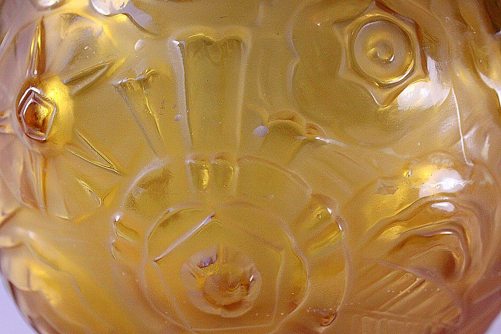 Sabino Amber "Floral" Pattern Vase Sabino Amber "Floral" Pattern Vase