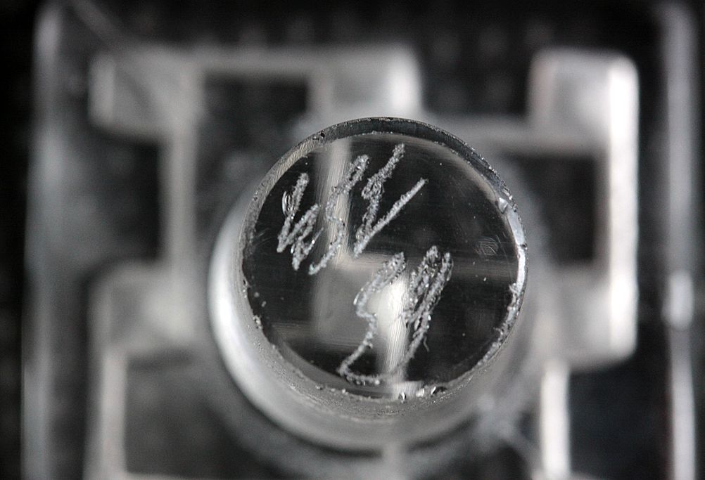 Ren© Lalique "Chypre" Perfume Bottle for Houbigant Ren© Lalique "Chypre" Perfume Bottle for Houbigant