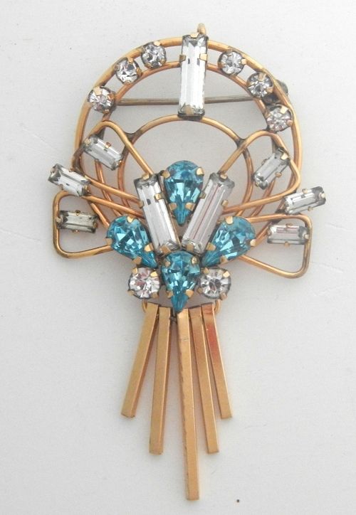 Star Art 12K GF Art Deco Pin With Dangles Star Art 12K GF Art Deco Pin With Dangles