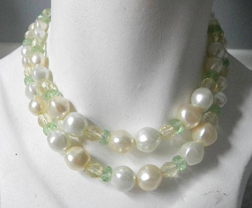 Richelieu Lemon and Lime Necklace and Earring Set Richelieu Lemon and Lime Necklace and Earring Set