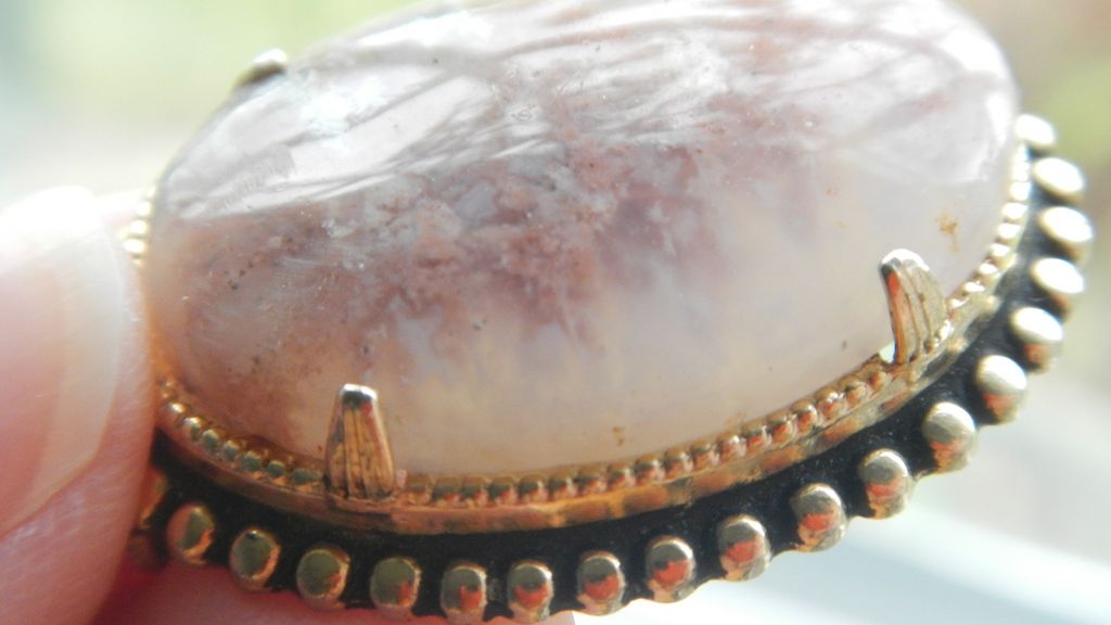 Victorian Pin with Pink Foamy Moss Agate Stone Victorian Pin with Pink Foamy Moss Agate Stone