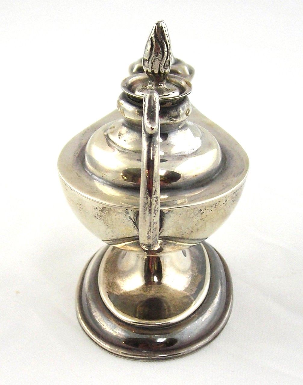 Vintage Sterling Silver Aladdin's Oil Lamp - Made in Peru Vintage Sterling Silver Aladdin's Oil Lamp - Made in Peru