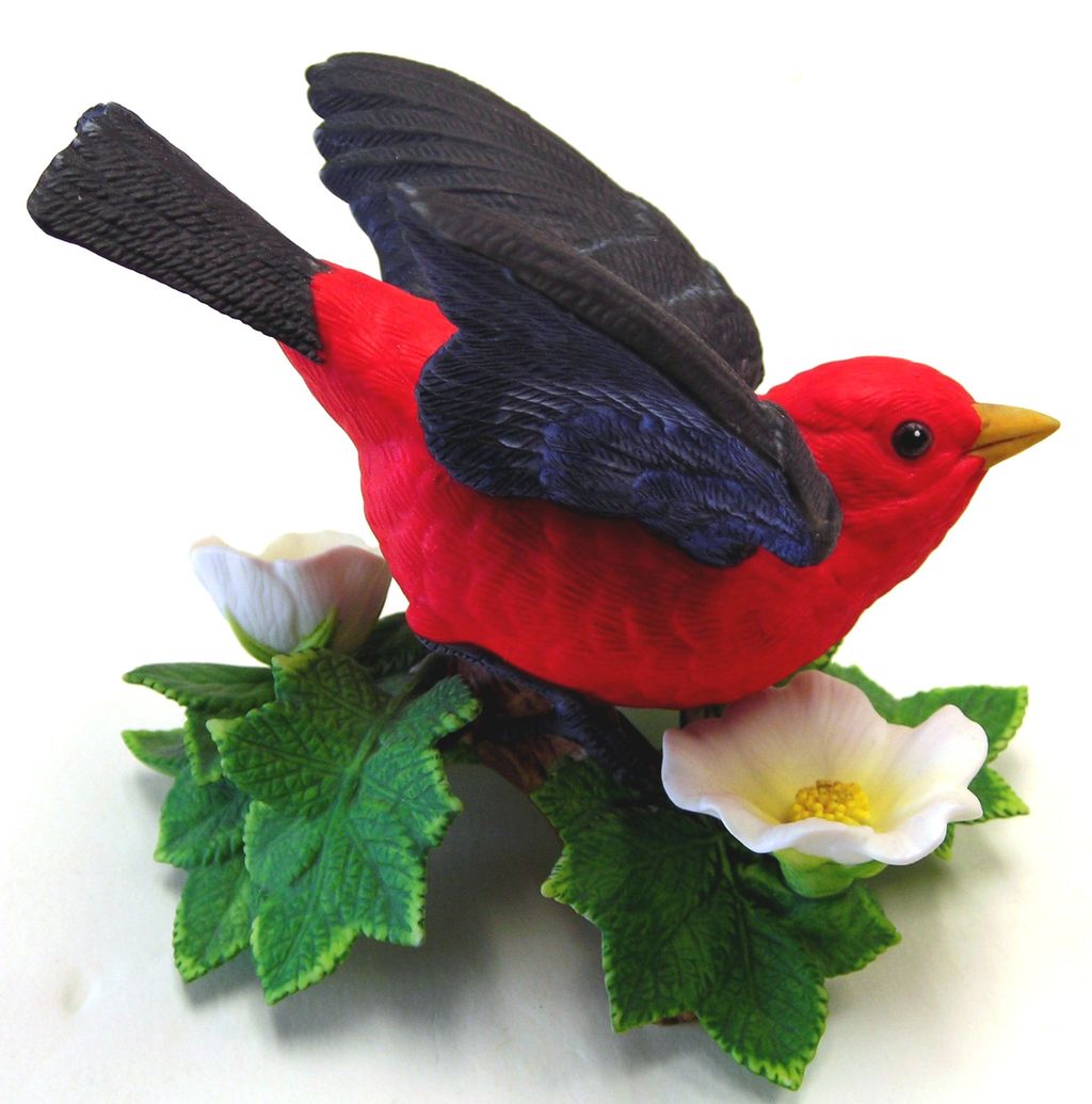 Lenox Porcelein Figurine of A Scarlet Tanager / Bird Lenox Porcelein Figurine of A Scarlet Tanager / Bird