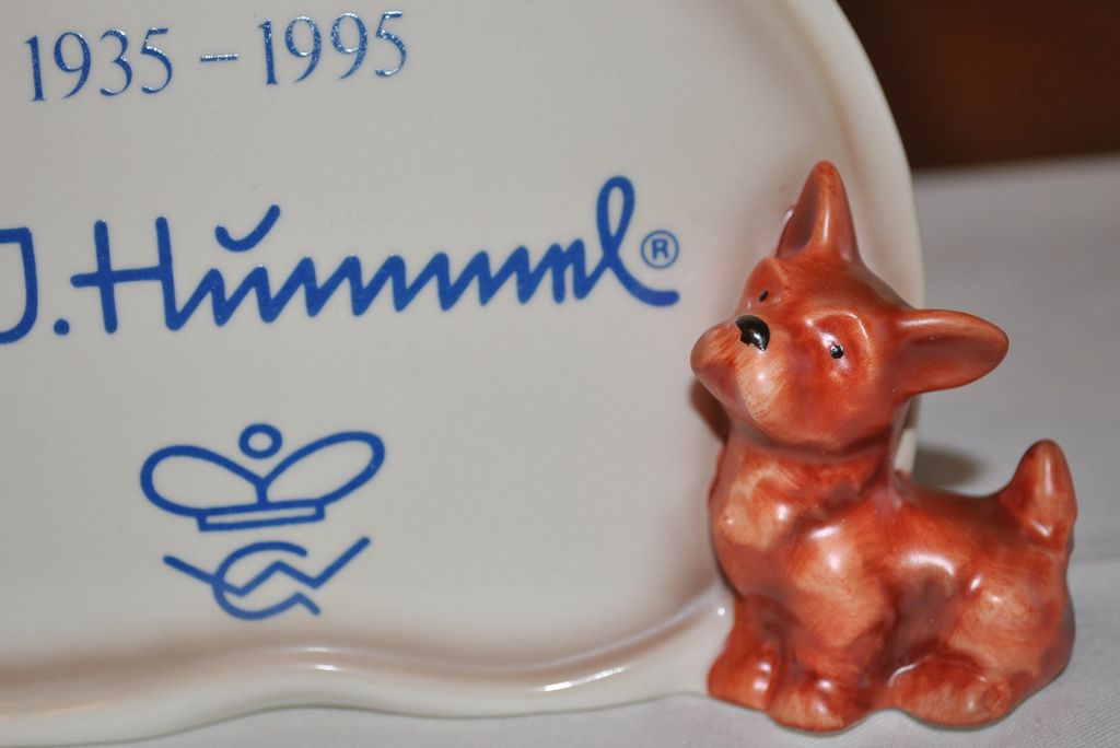 Puppy Love Hummel Display Plaque Puppy Love Hummel Display Plaque