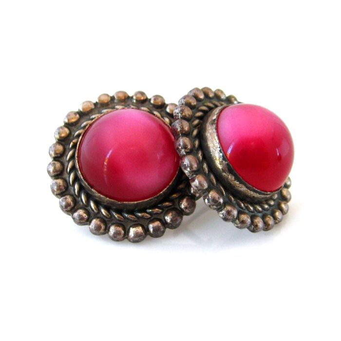 Vintage Moonglow Button Earrings - Pink Cabochon Silver-tone Screwback Vintage Moonglow Button Earrings - Pink Cabochon Silver-tone Screwback