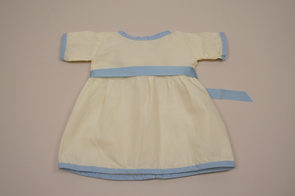 Vintage 1950's Hand Made Doll Dress Vintage 1950's Hand Made Doll Dress