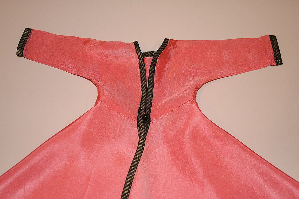 Vintage Nylon Dressing Gown Circa 1920's Vintage Nylon Dressing Gown Circa 1920's