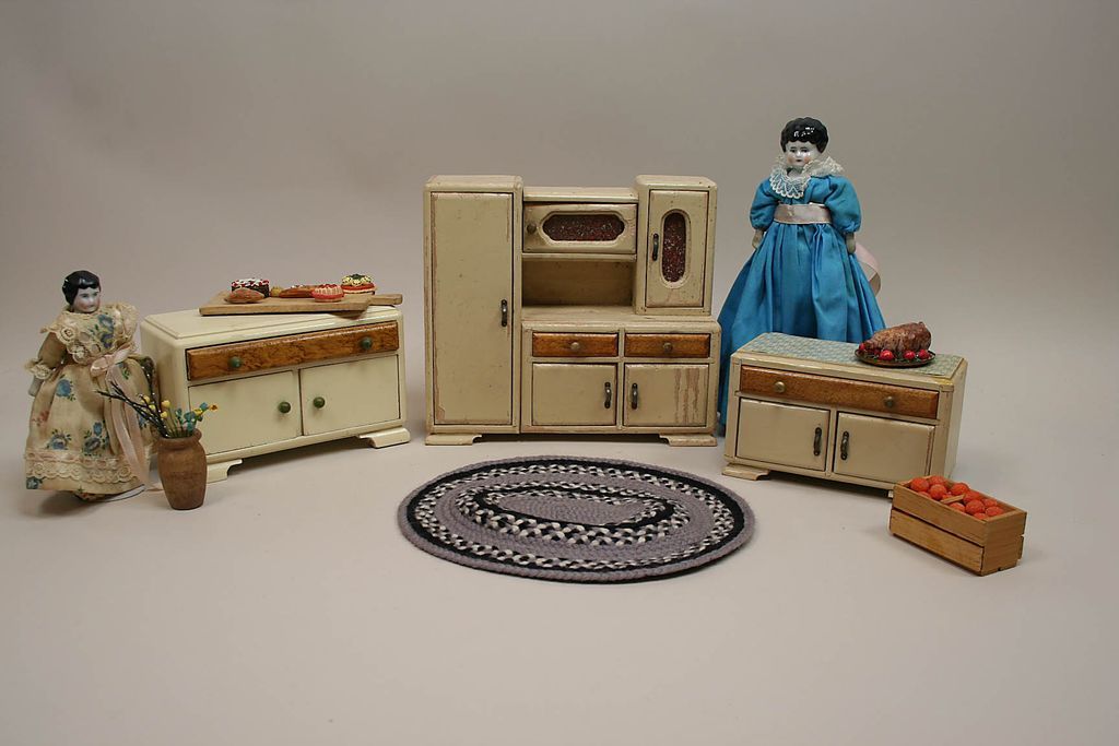 Early 3 Piece German Cream Kitchen Art Deco Wood Dollhouse Furniture Early 3 Piece German Cream Kitchen Art Deco Wood Dollhouse Furniture