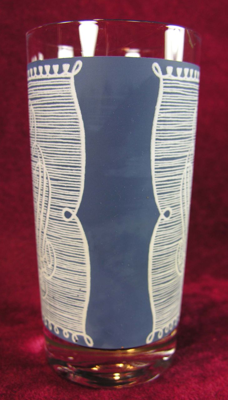 Royal China Currier & Ives (Blue) 12 oz. Tumbler w/Blue Background (9 available) Royal China Currier & Ives (Blue) 12 oz. Tumbler w/Blue Background (9 available)