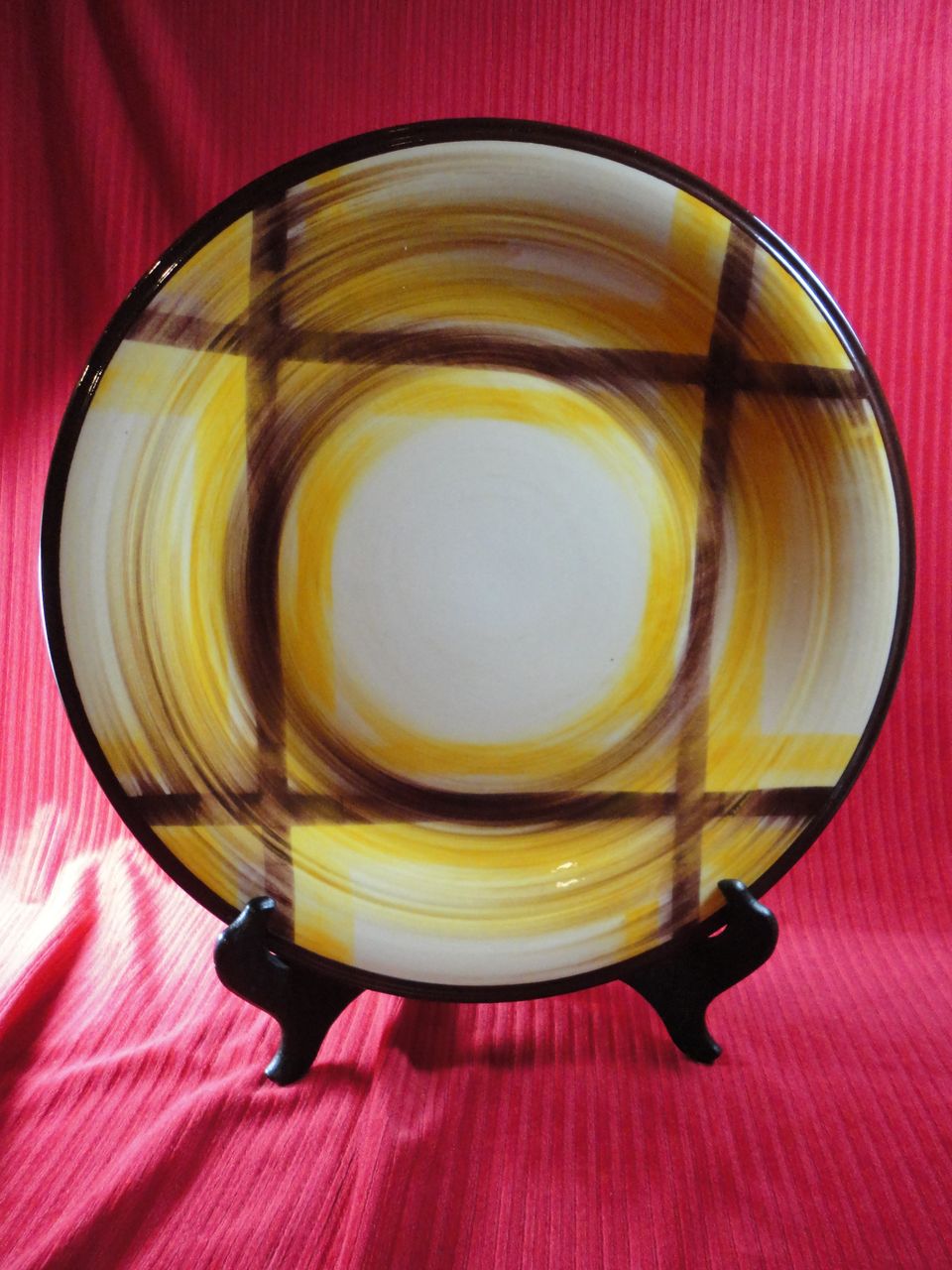 Vernonware Organdie Chop Plate Vernonware Organdie Chop Plate